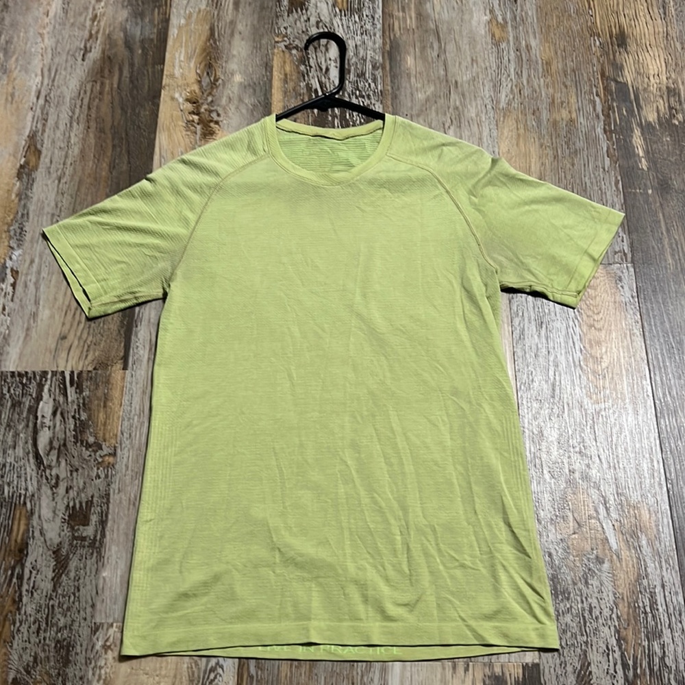 mens lululemon metal vent tech